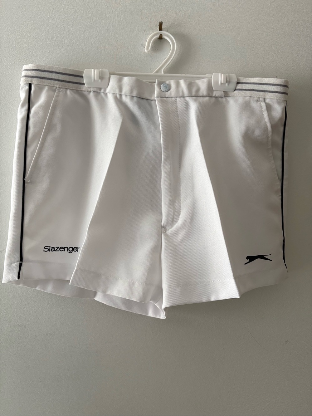 Vintage 1980’s Slazenger Men's White “Short-Shorts” Athletic Tennis Shorts 36